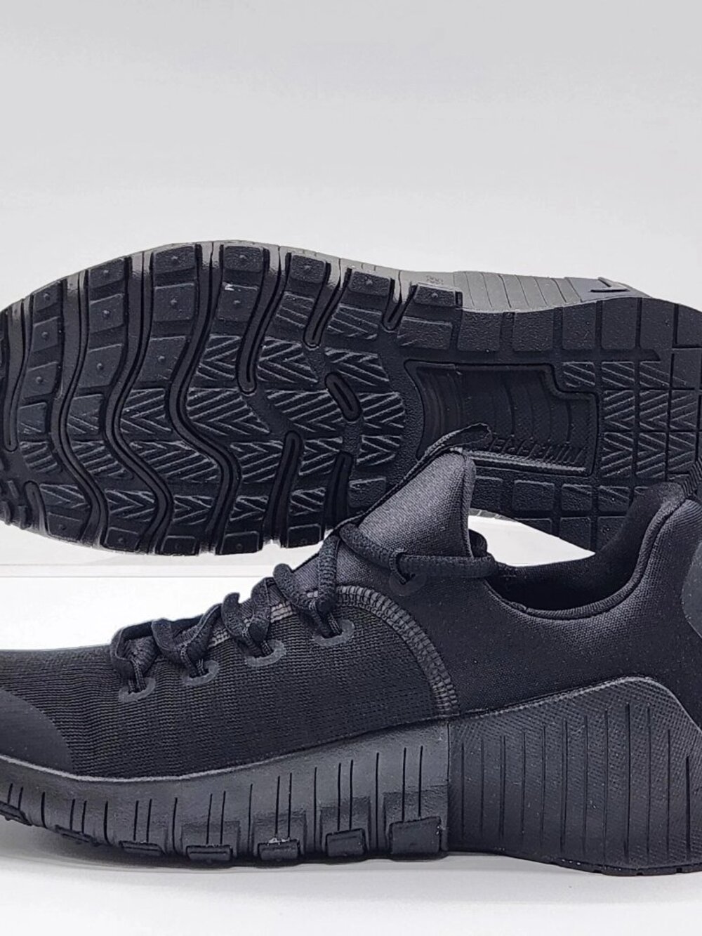 Nike Free Metcon 6 Triple Black Women’s Size 9 FJ7126-003 - Picture 6 of 6
